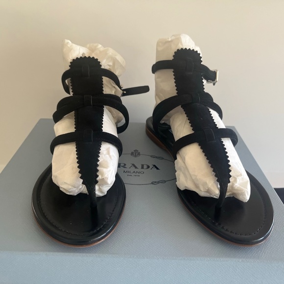 NIB PRADA BLACK SUEDE GLADIATOR STRAPPY SUMMER SANDALS SIZE 38.5 - Picture 5 of 7